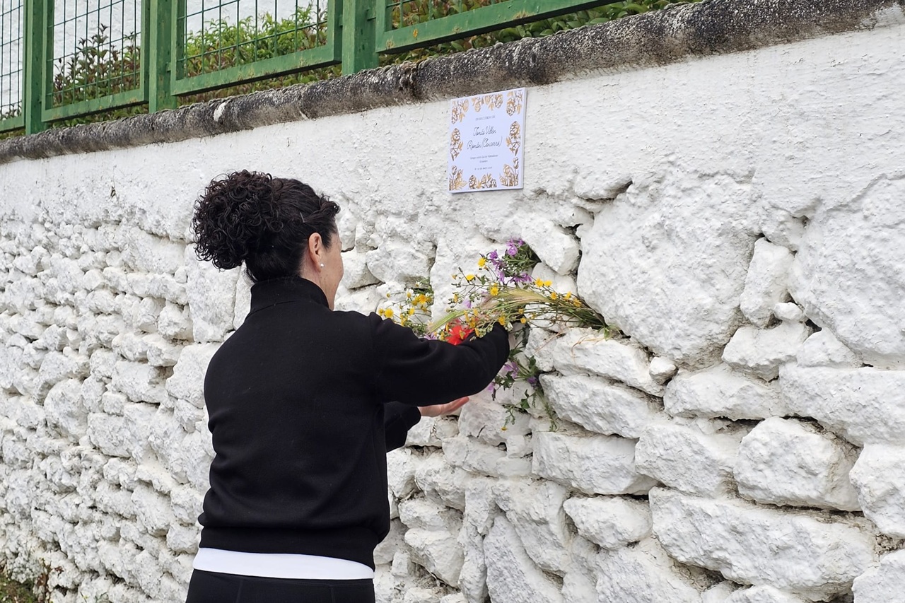 El primer "Retiro Literario Almudena Grandes" rinde homenaje a Cencerro