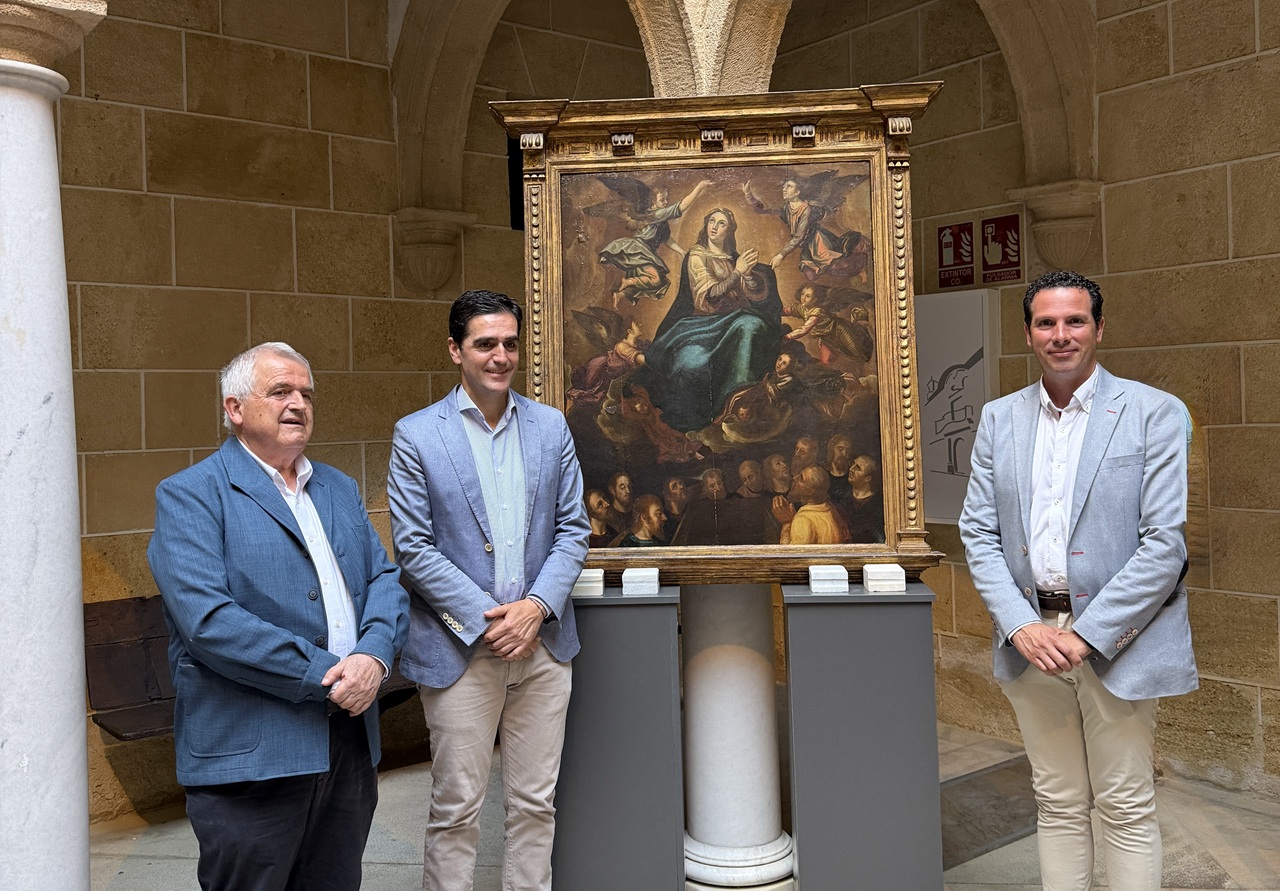 El Ayuntamiento presenta el cuadro "La Asunción" de Pedro de Raxis adquirido por 10.000 euros